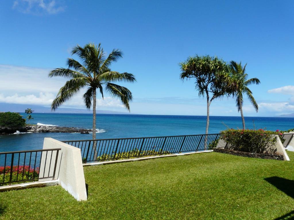 Condos At Napili Point Лахайна Стая снимка